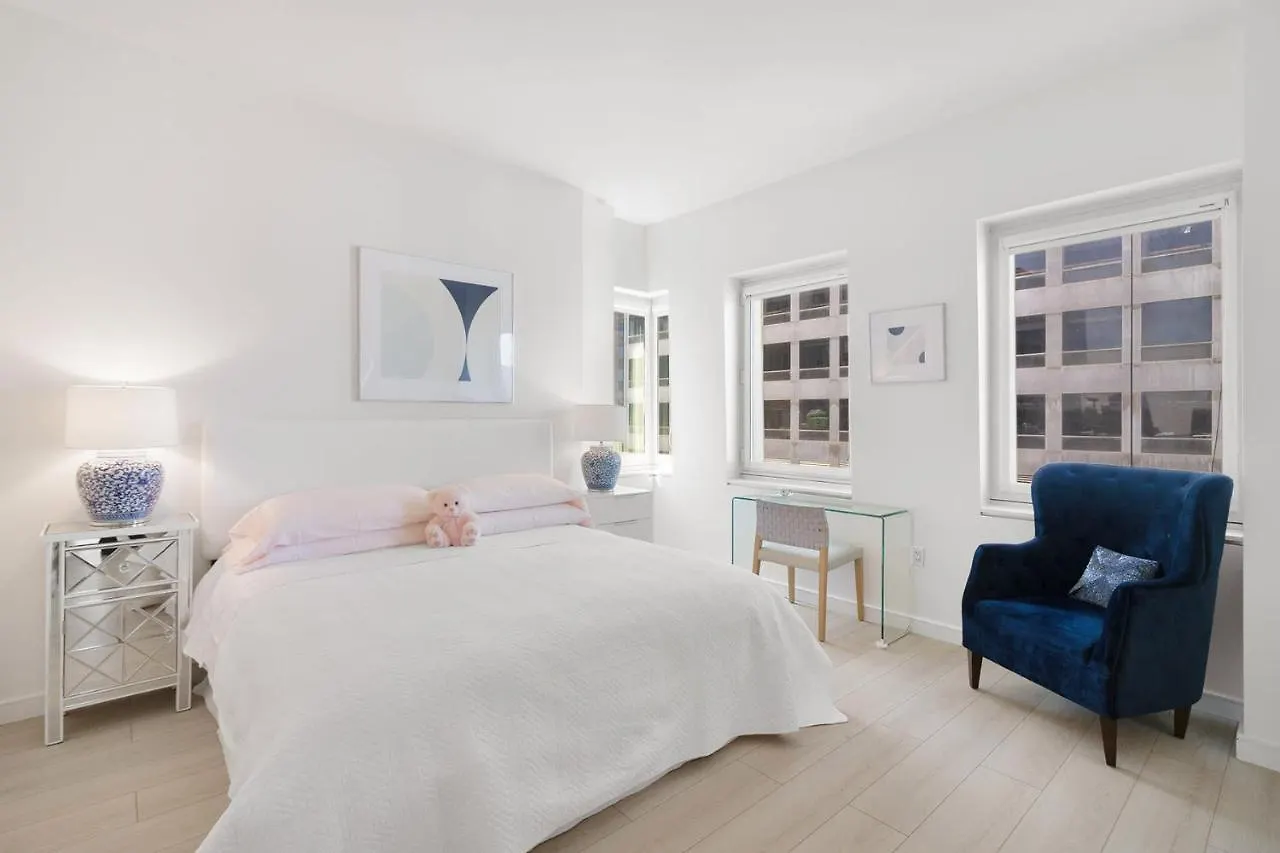 Luxury 4 Bedroom Apartment Near Times Square, New York City